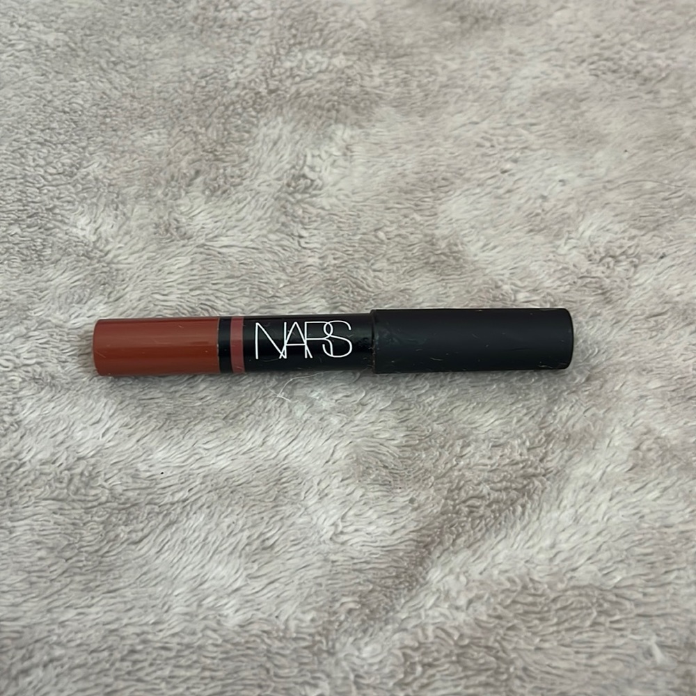 ‼️ NARS Satin Lip Pencil
